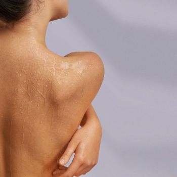 Gel Lubrifiant et de Massage 2 en 1 à Base D'eau, Algues Nuru, 150 Ml